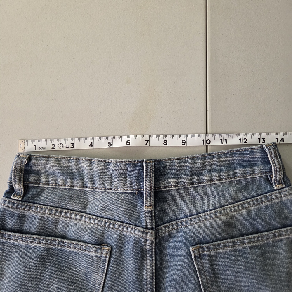 RISE Denim Cargo Shorts Women’s Sz 7 Light Blue Y2K Utility Carpenter Style - Picture 10 of 10